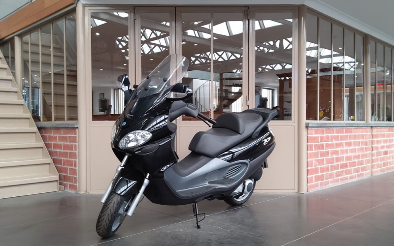 Piaggio x9 200