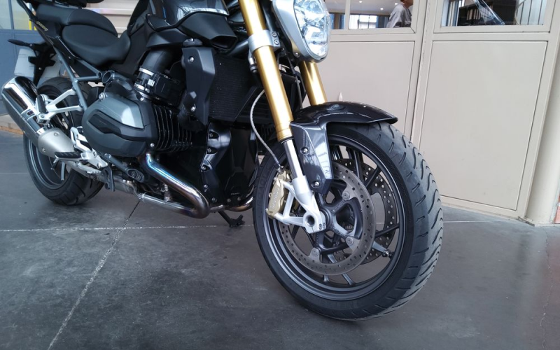 Bmw r1200r