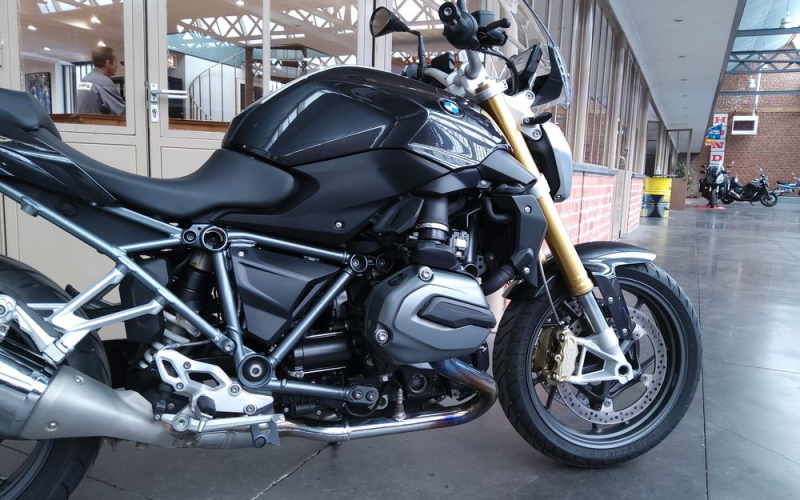 Bmw r1200r