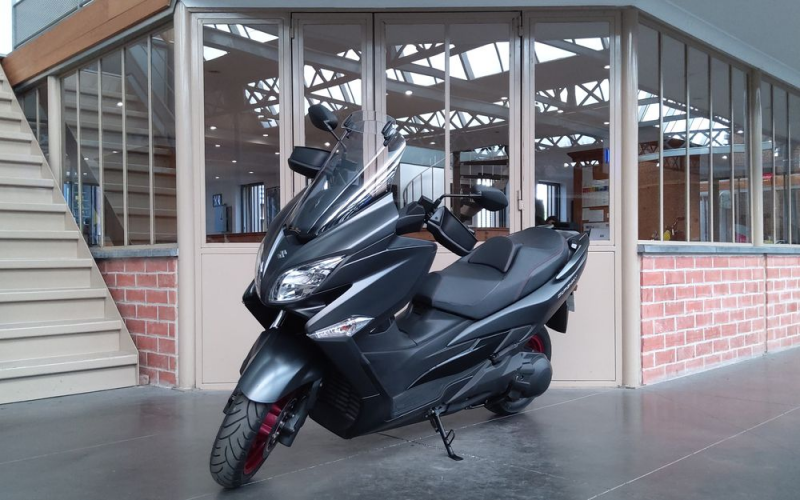 Suzuki Burgman 400