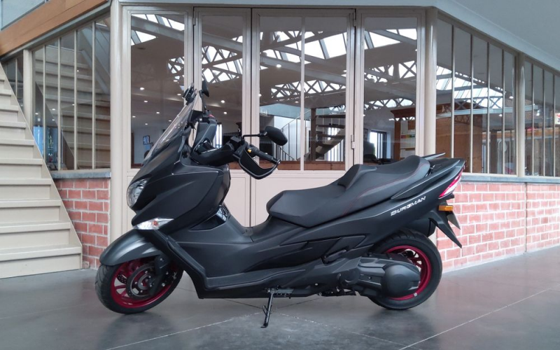 Suzuki Burgman 400