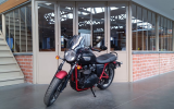 Triumph bonneville se