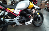 Moto guzzi V85TT