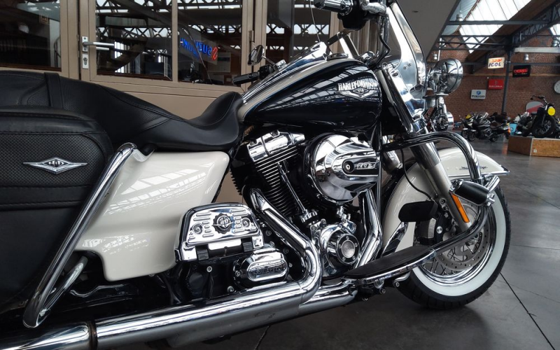 Harley Road king classic