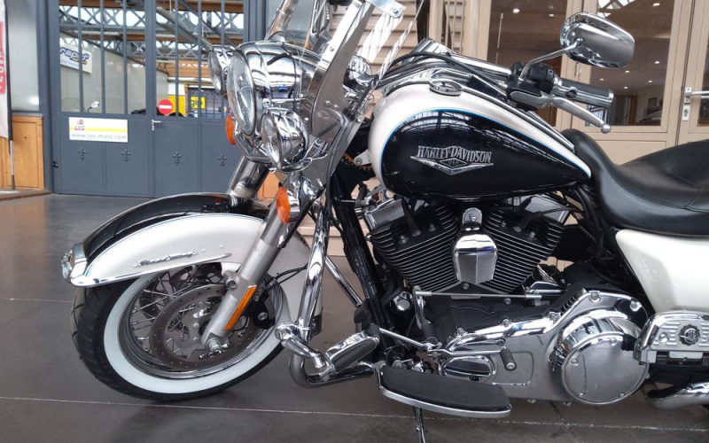 Harley Road king classic