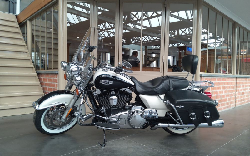 Harley Road king classic