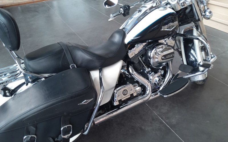 Harley Road king classic