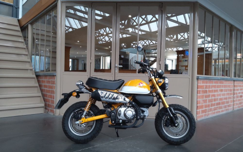 Honda monkey 125