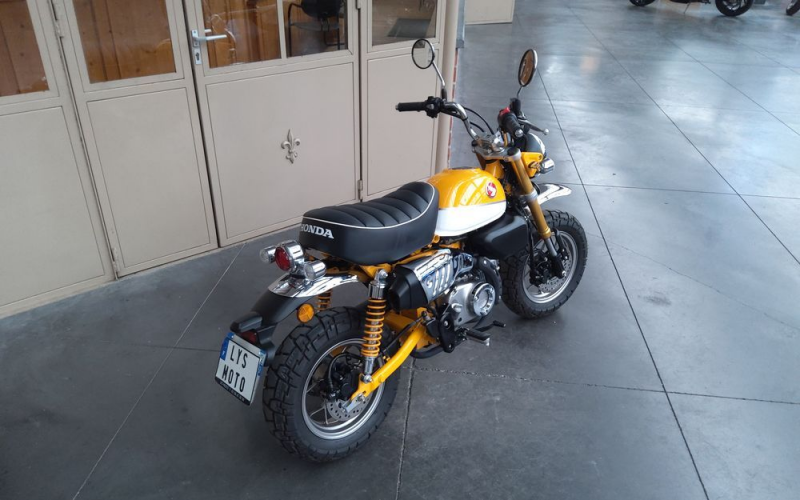 Honda monkey 125