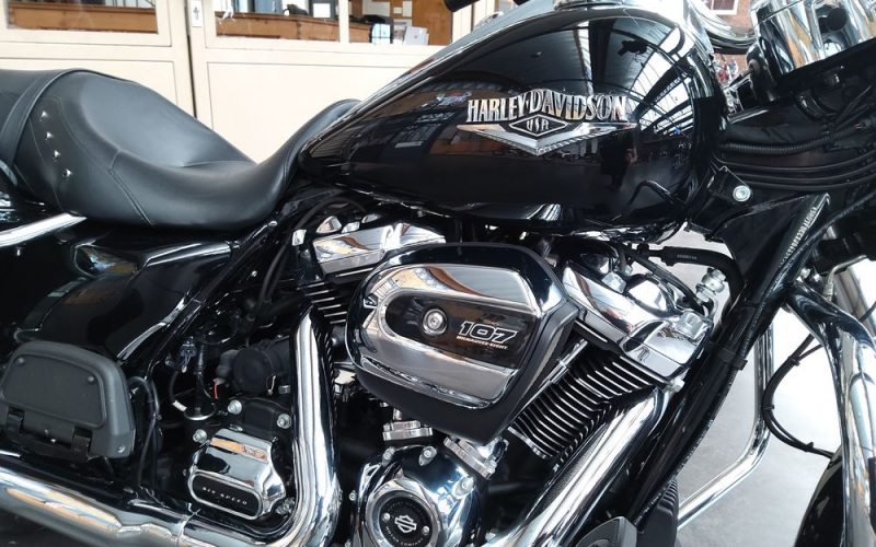 Harley road king 1745