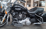 Harley road king 1745