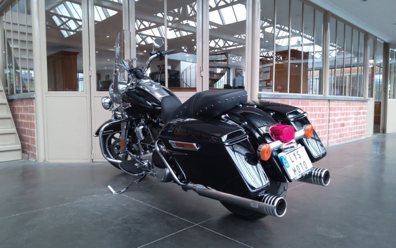 Harley road king 1745