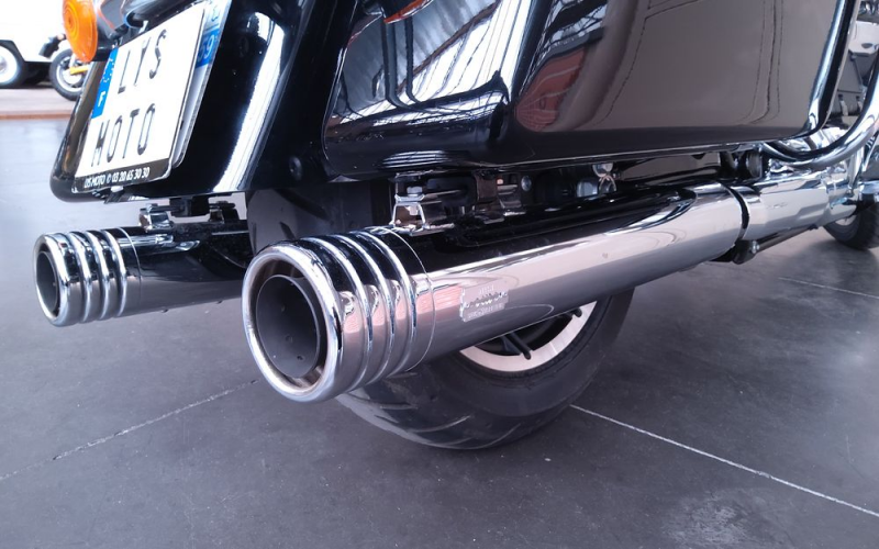 Harley road king 1745