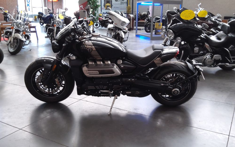 Triumph Rocket 3TFC