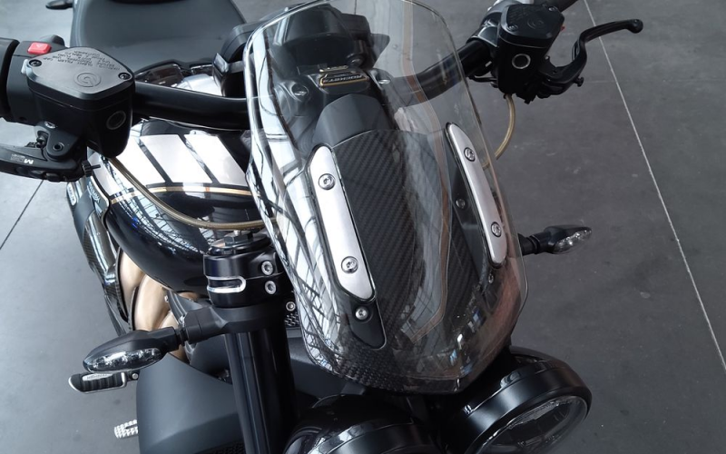 Triumph Rocket 3TFC