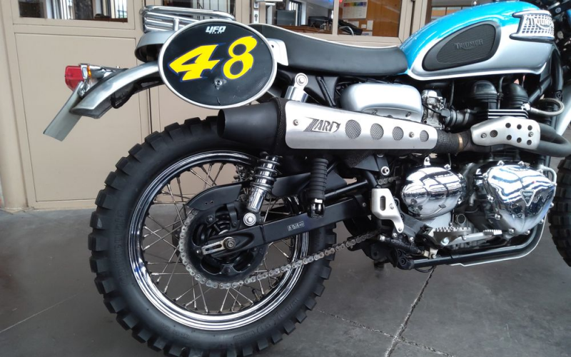 Triumph 900 scrambler