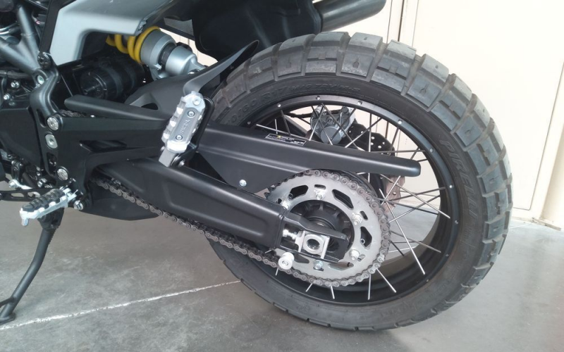 Benelli Leoncino 800T