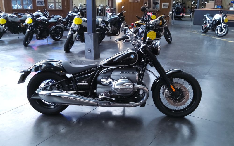 Bmw r18 first edition
