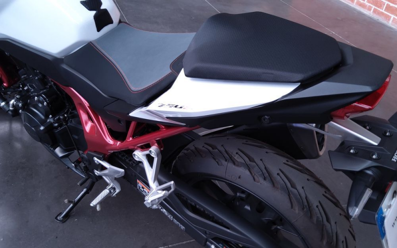 Honda cb750 Hornet