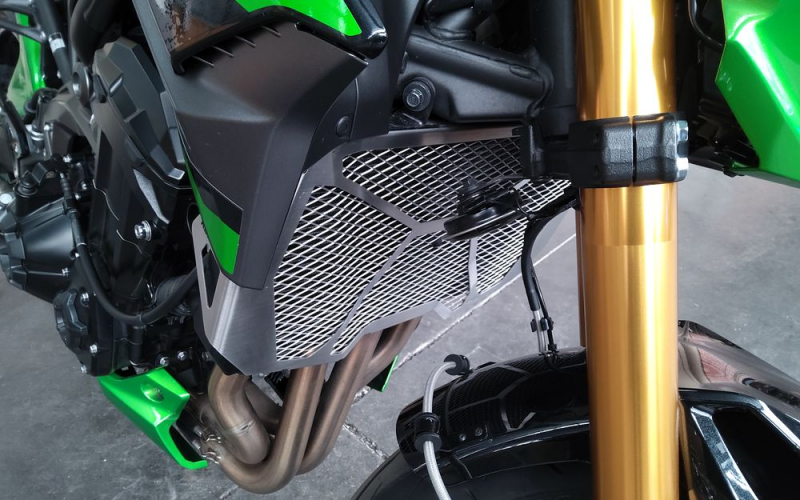 Kawasaki z 900 se