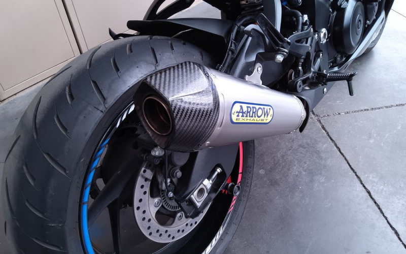 Suzuki gsx-s 1000f