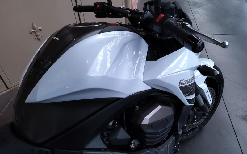 Kawasaki z800abs