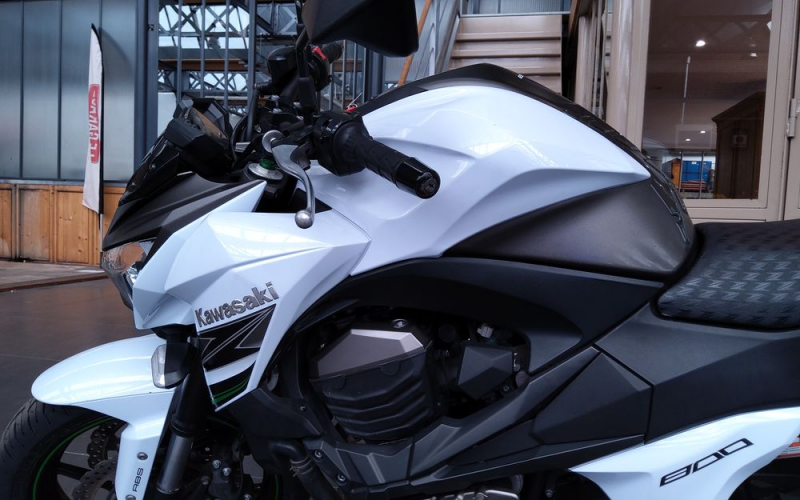 Kawasaki z800abs