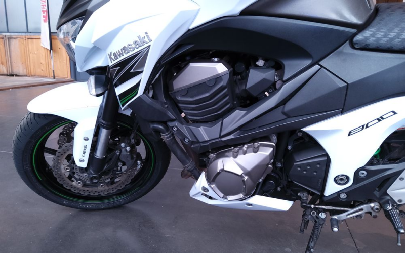 Kawasaki z800abs