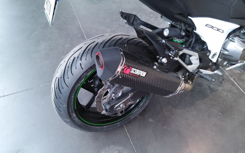 Kawasaki z800abs