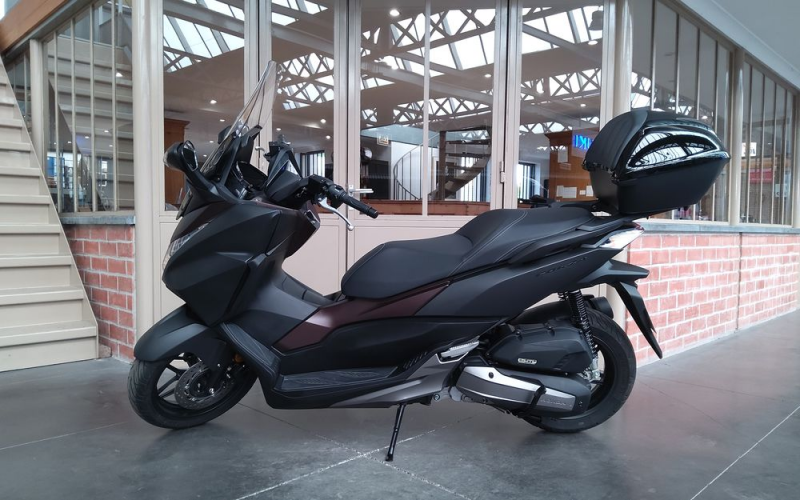 Honda forza 125 abs