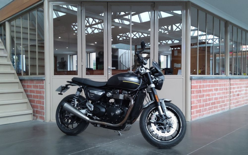 Triumph Speed Twin 1200