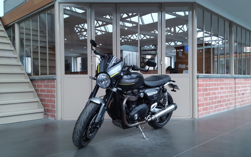 Triumph Speed Twin 1200