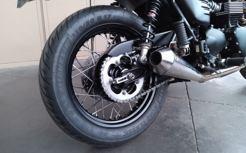 Triumph scrambler 900