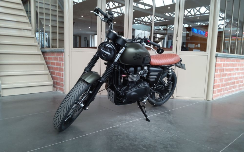 Triumph scrambler 900