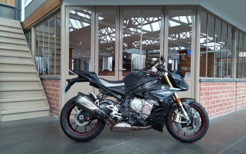 Bmw s1000r