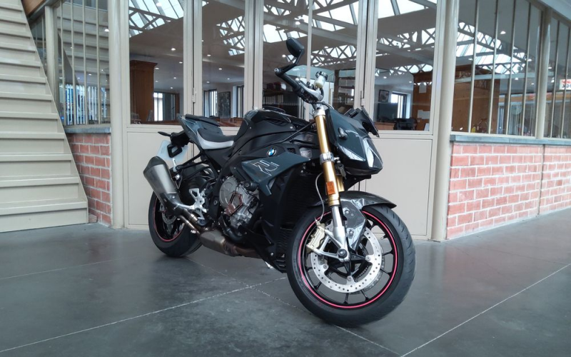 Bmw s1000r