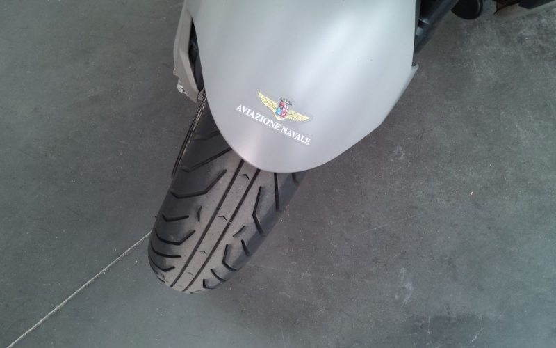 Moto guzzi v100