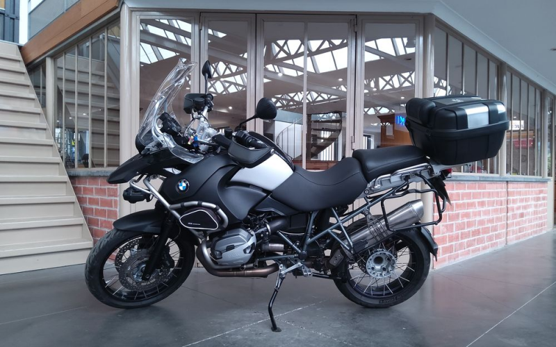 Bmw r1200gs adventure