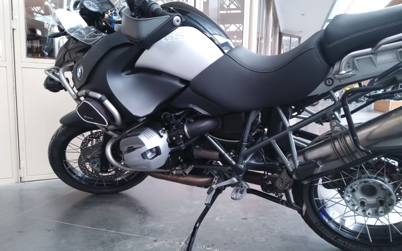 Bmw r1200gs adventure