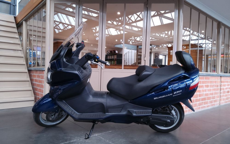 Suzuki burgman 650 executive