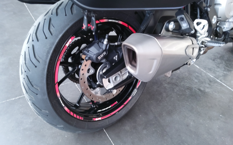 Bmw s1000xr abs