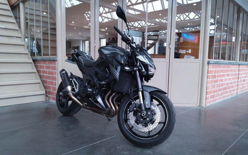 Kawasaki z800e abs