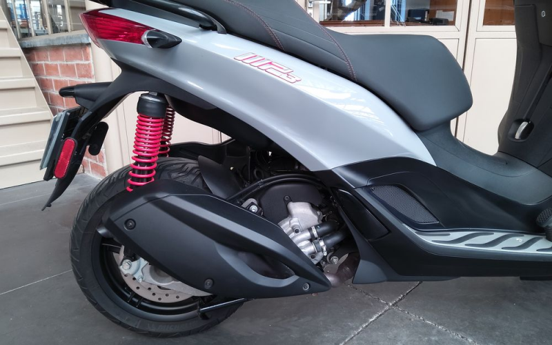 Piaggio mp3 300 hpe sport