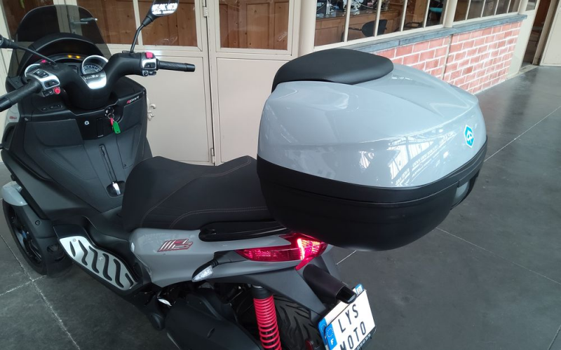 Piaggio mp3 300 hpe sport