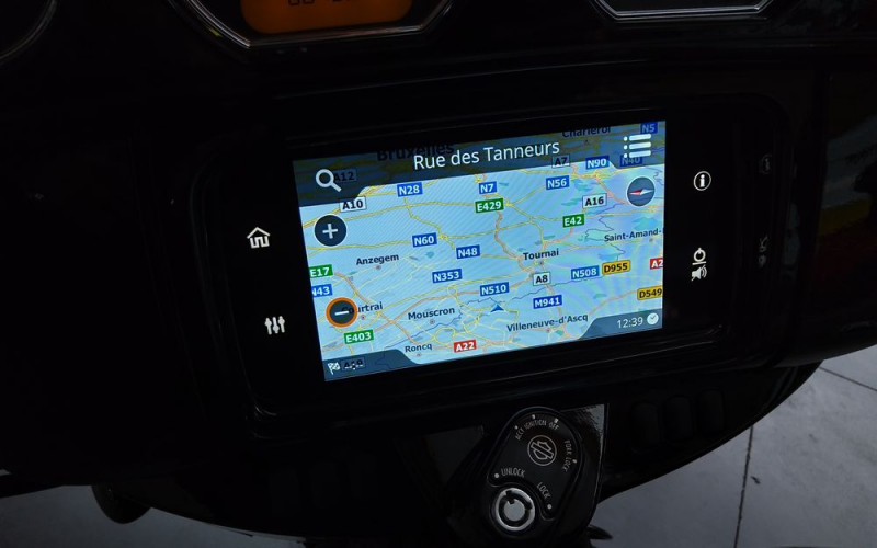 Harley street glide spécial