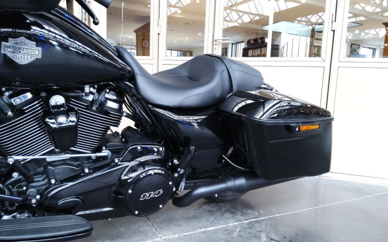 Harley street glide spécial
