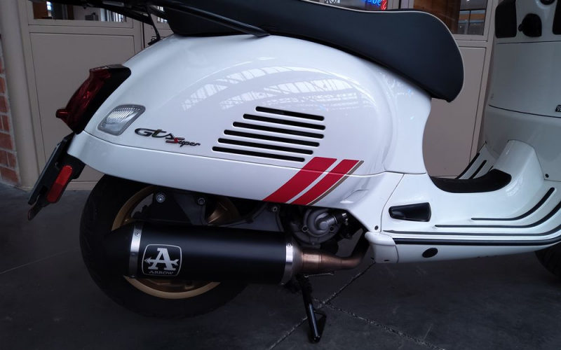Vespa gts super 300