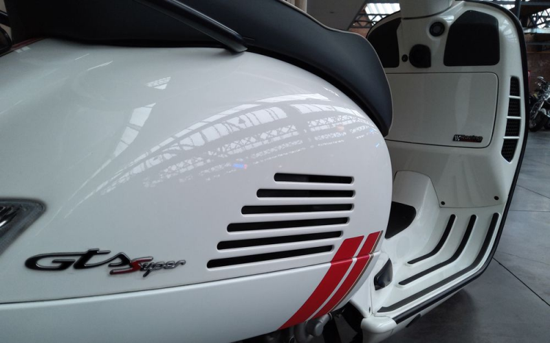 Vespa gts super 300