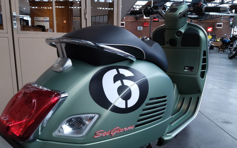 Vespa 300 gts Sei Giorni