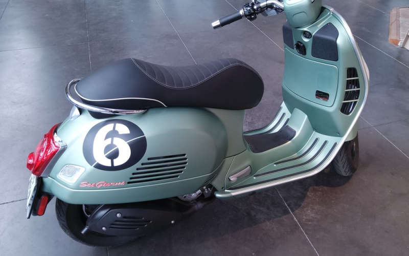 Vespa 300 gts Sei Giorni